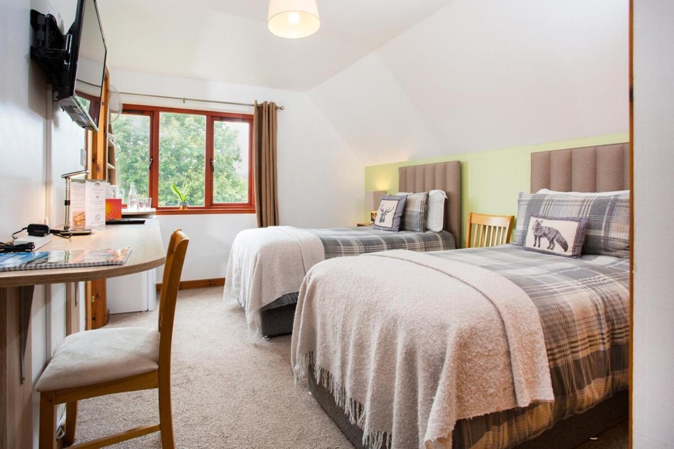 Beechwood Lodge Alness Exterior foto